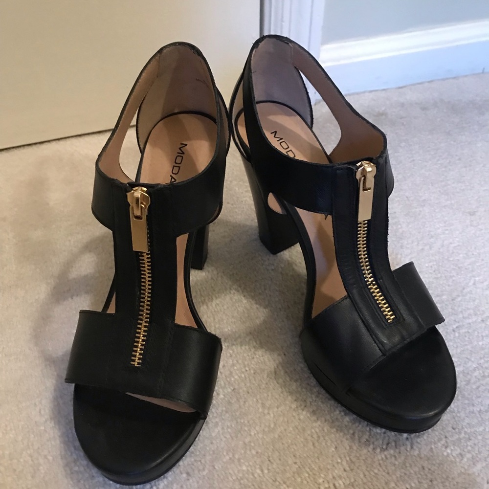 MODA SPANA Women’s Black Leather Heels